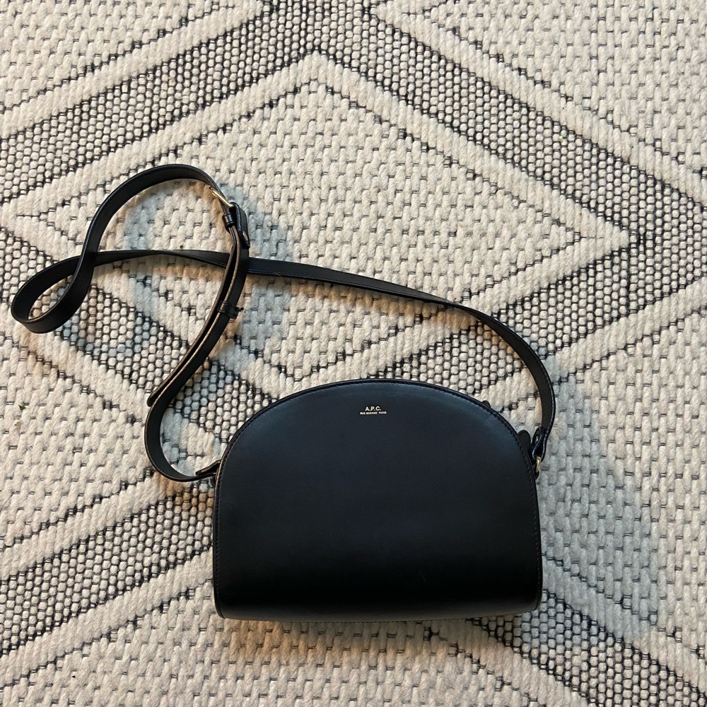 Demi lune bag! Standard size